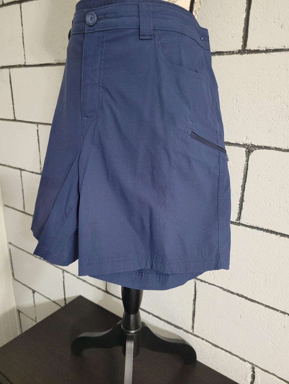 Eddie Bauer Navy Shorts Sz 16 - Picture 2 of 7